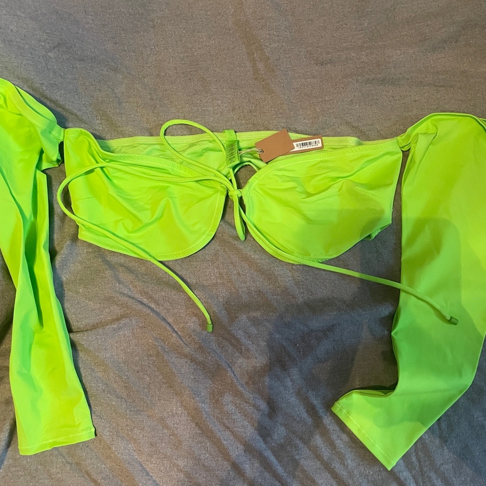 Skims swim bikini top